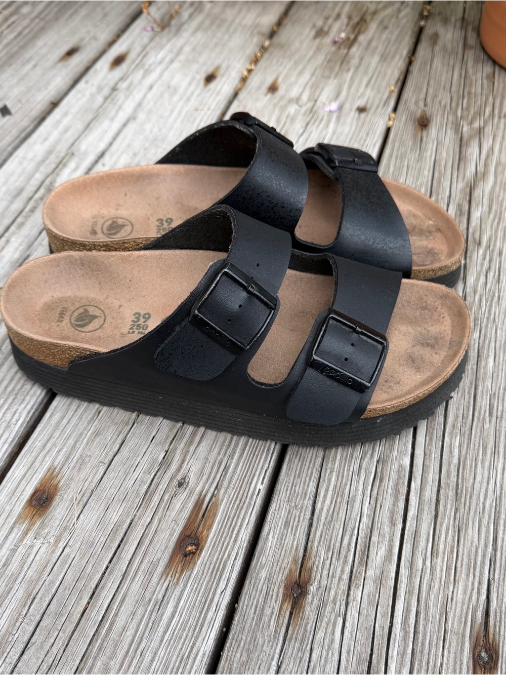 Papillio size 39 Black Platform Two Buckle Slide Sandal GUC Vegan - Picture 4 of 9
